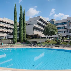 **** Hotell Nh Carpegna Italien